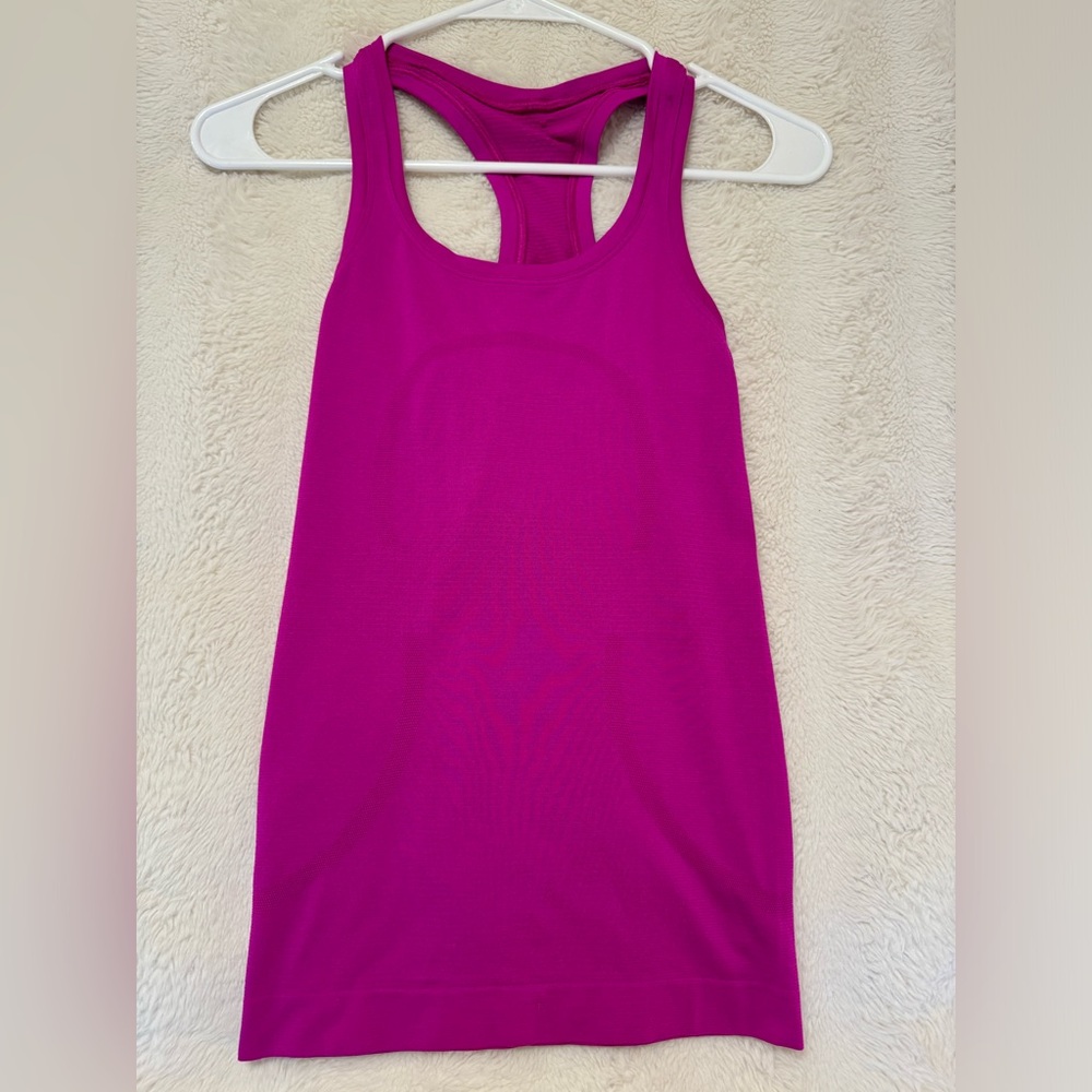 lululemon magenta tank top size 2